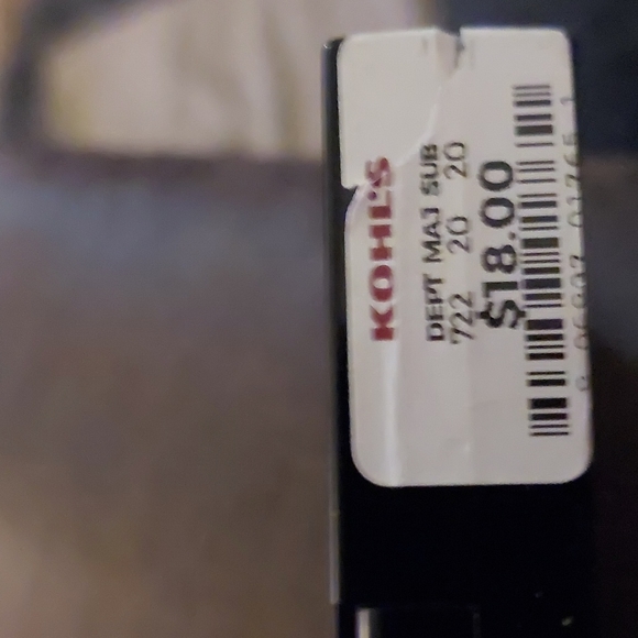 Doc.New Nyx Ultimate Eyeshadow palette (Brights) - Picture 2 of 4